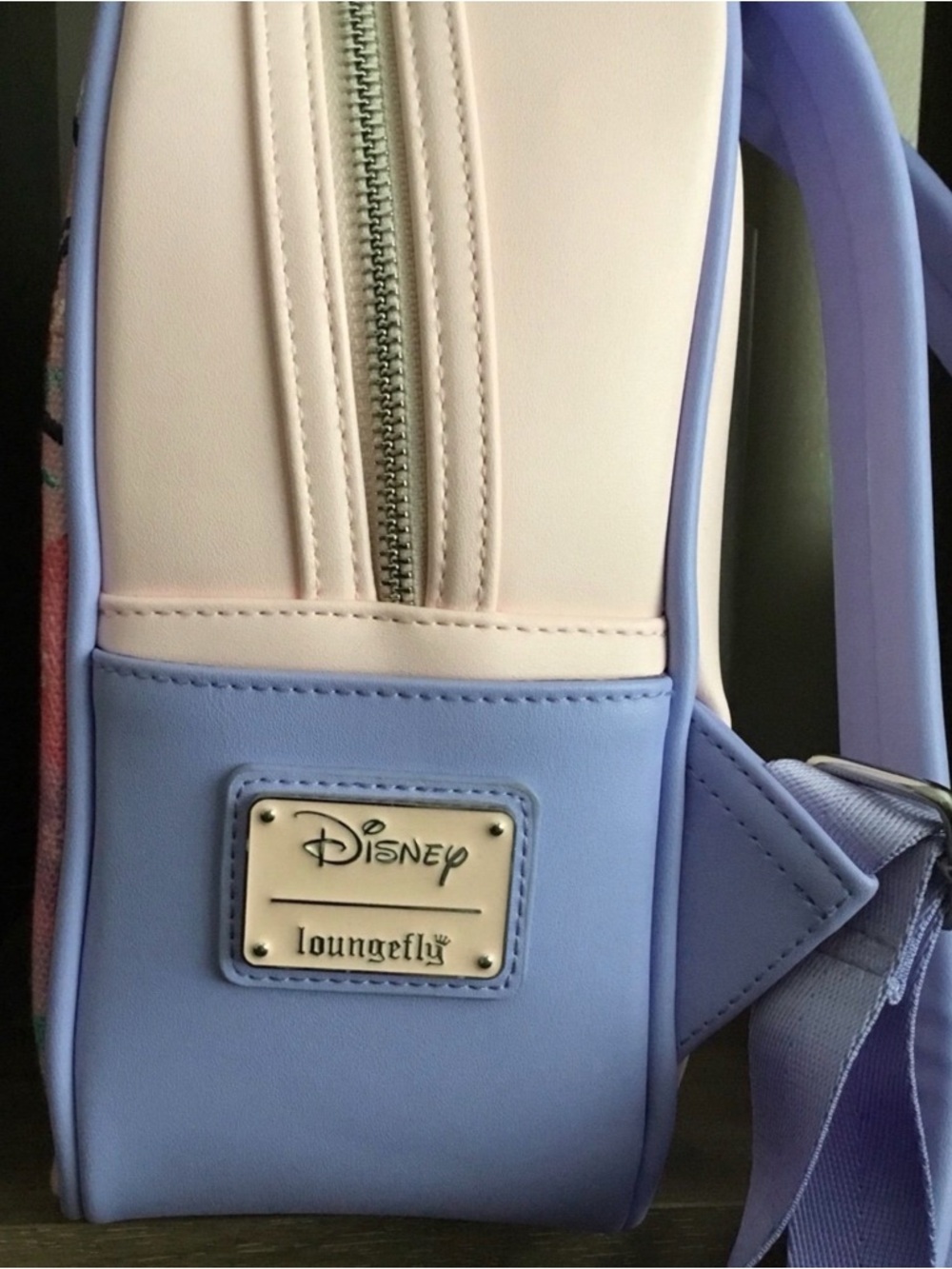 Loungefly Mulan Mini Backpack - Picture 5 of 6